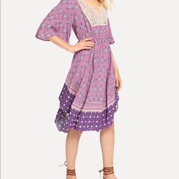 Flounce Sleeve Lace Contrast Flower Print  Dress - Picture 2 of 4